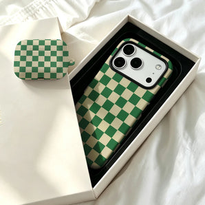 Pirve Matte Bumper For Magsafe Case For iPhone 18 17 16 15 14 Plus 13 Pro Max Shockproof Hard PC Classic Green Checkerboard