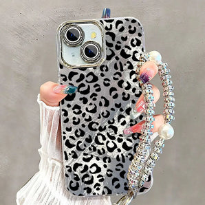 Wrist Strap Phone Case For iPhone 17 16 15 14 13 12 11 Pro Max X XS XR 7 8 15 16 14 Plus 17 Air Lanyard Y2K Leopard Print Cover