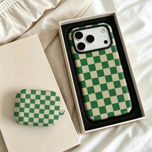 Pirve Matte Bumper For Magsafe Case For iPhone 18 17 16 15 14 Plus 13 Pro Max Shockproof Hard PC Classic Green Checkerboard